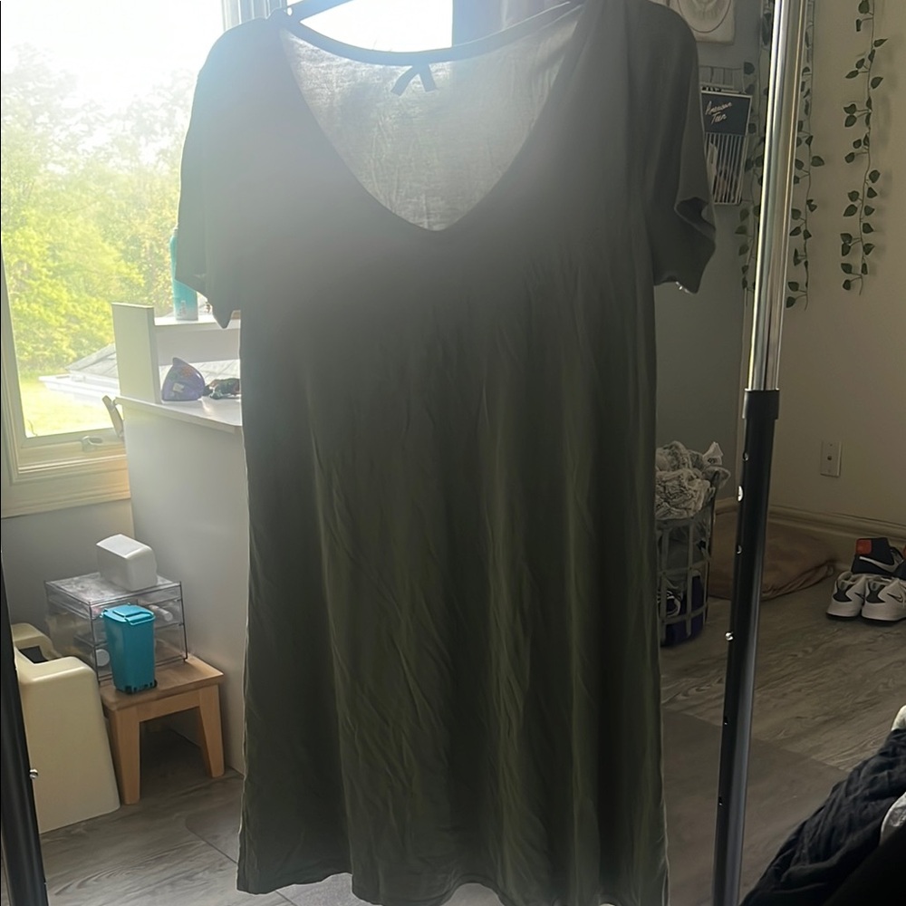 Mudd Olive V-Neck Top